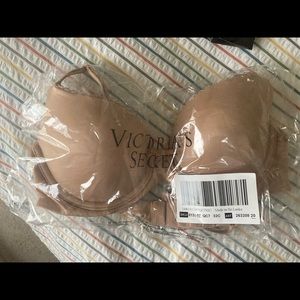 Body by Victoria lightly-lined smooth Demi bra, 32C